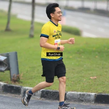 Runner Photo 7025619
