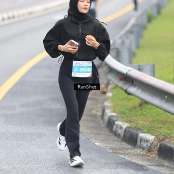 Runner Photo 7025642