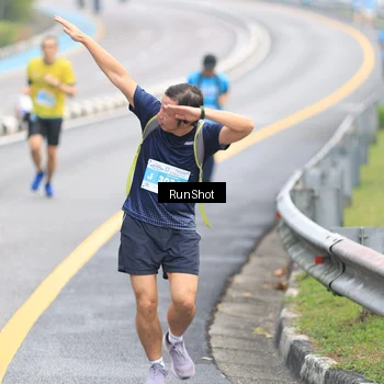 Runner Photo 7025664