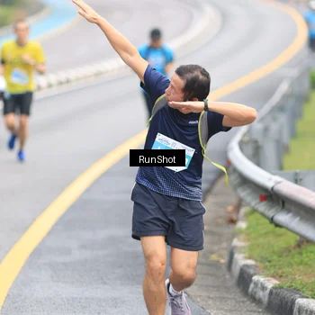 Runner Photo 7025668