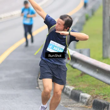 Runner Photo 7025670