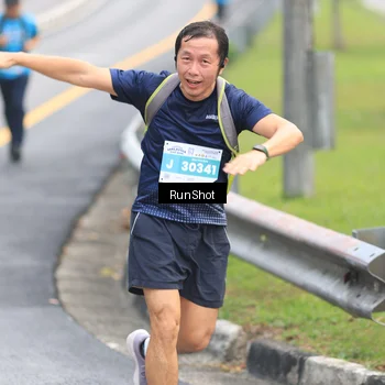 Runner Photo 7025674