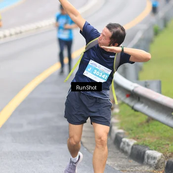 Runner Photo 7025676