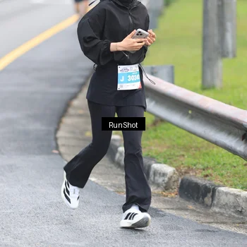 Runner Photo 7025678