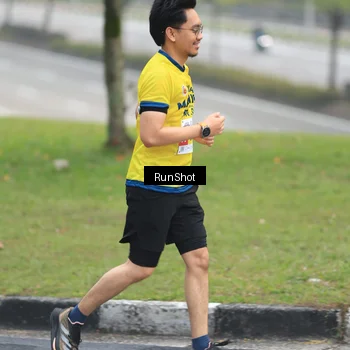 Runner Photo 7025687