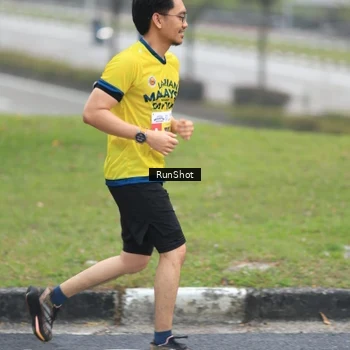 Runner Photo 7025730