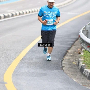 Runner Photo 7025737