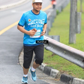 Runner Photo 7025747