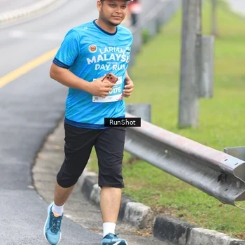 Runner Photo 7025751