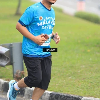 Runner Photo 7025756