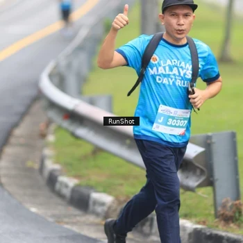 Runner Photo 7025760