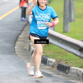 Runner Photo 7025761
