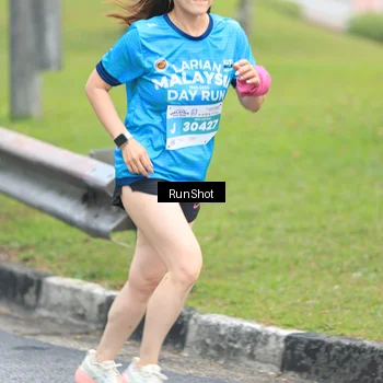 Runner Photo 7025772