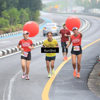 Runner Photo 7025774