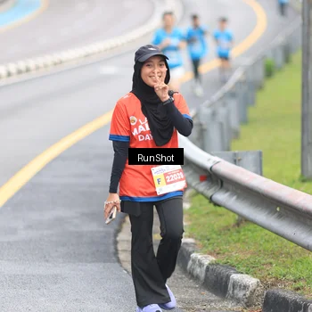 Runner Photo 7025790
