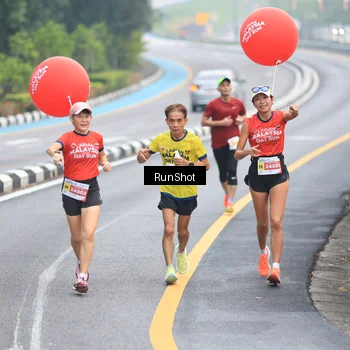 Runner Photo 7025807