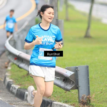 Runner Photo 7025814
