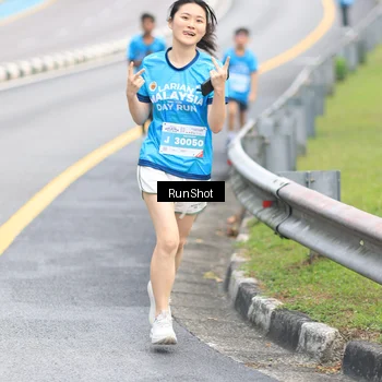 Runner Photo 7025824