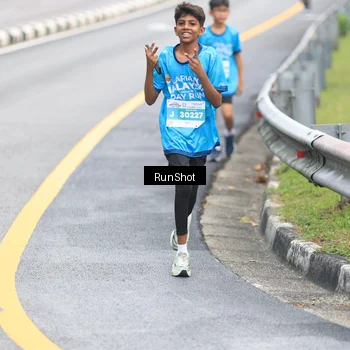 Runner Photo 7025839