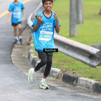 Runner Photo 7025844
