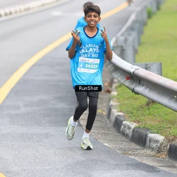 Runner Photo 7025846