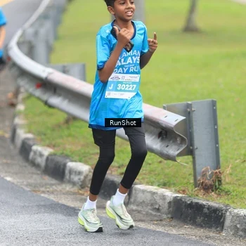 Runner Photo 7025847