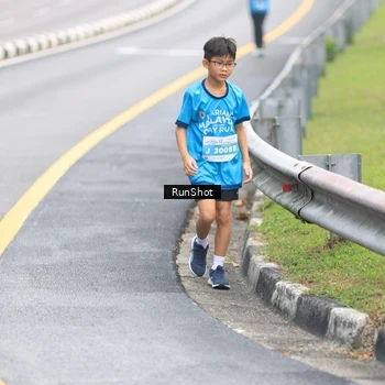 Runner Photo 7025868