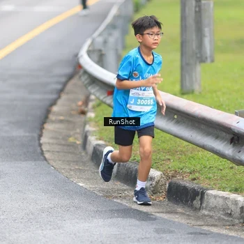 Runner Photo 7025870
