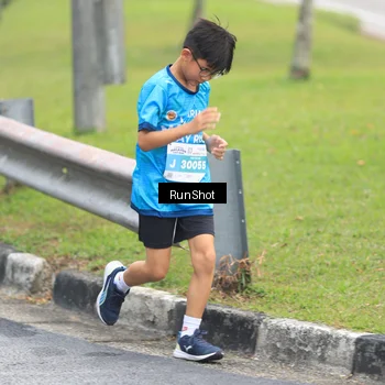 Runner Photo 7025872