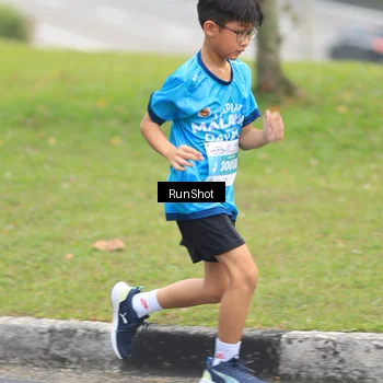 Runner Photo 7025877