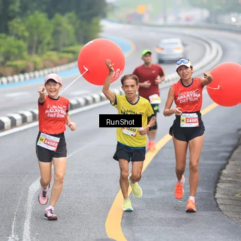 Runner Photo 7025878