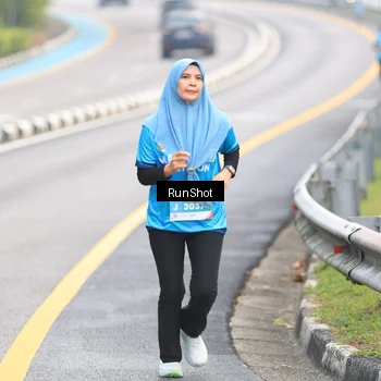 Runner Photo 7025883