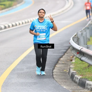 Runner Photo 7025898