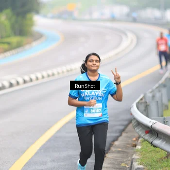 Runner Photo 7025904