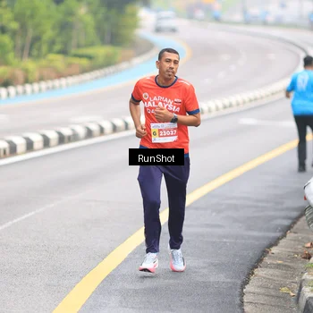 Runner Photo 7025909