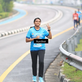 Runner Photo 7025915