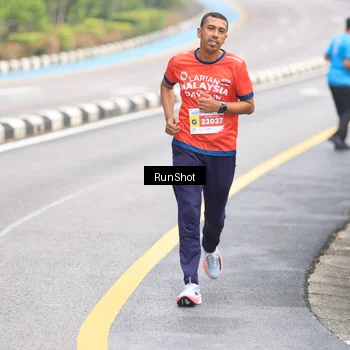 Runner Photo 7025918