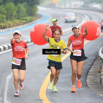 Runner Photo 7025922