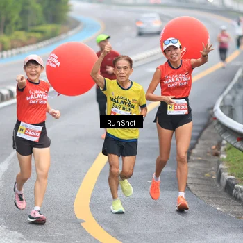 Runner Photo 7025940