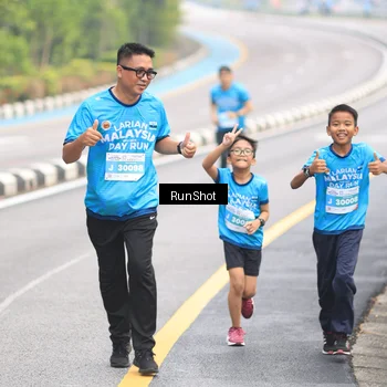 Runner Photo 7025944