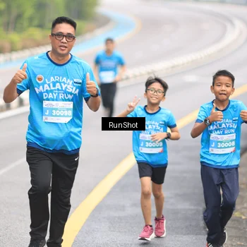 Runner Photo 7025952