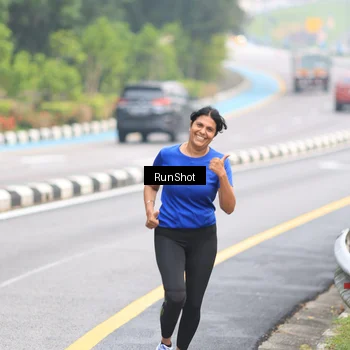 Runner Photo 7025996