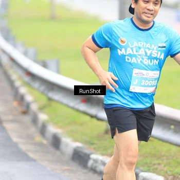 Runner Photo 7026038