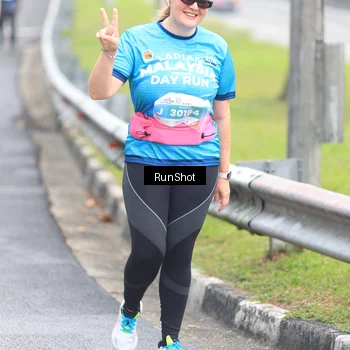 Runner Photo 7026057