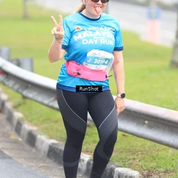 Runner Photo 7026065