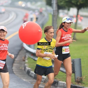 Runner Photo 7026072