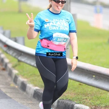 Runner Photo 7026074