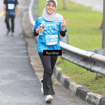 Runner Photo 7026097