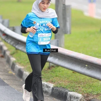 Runner Photo 7026103