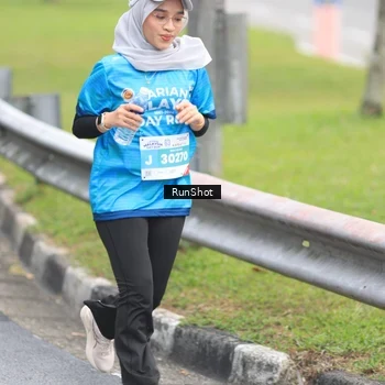 Runner Photo 7026105